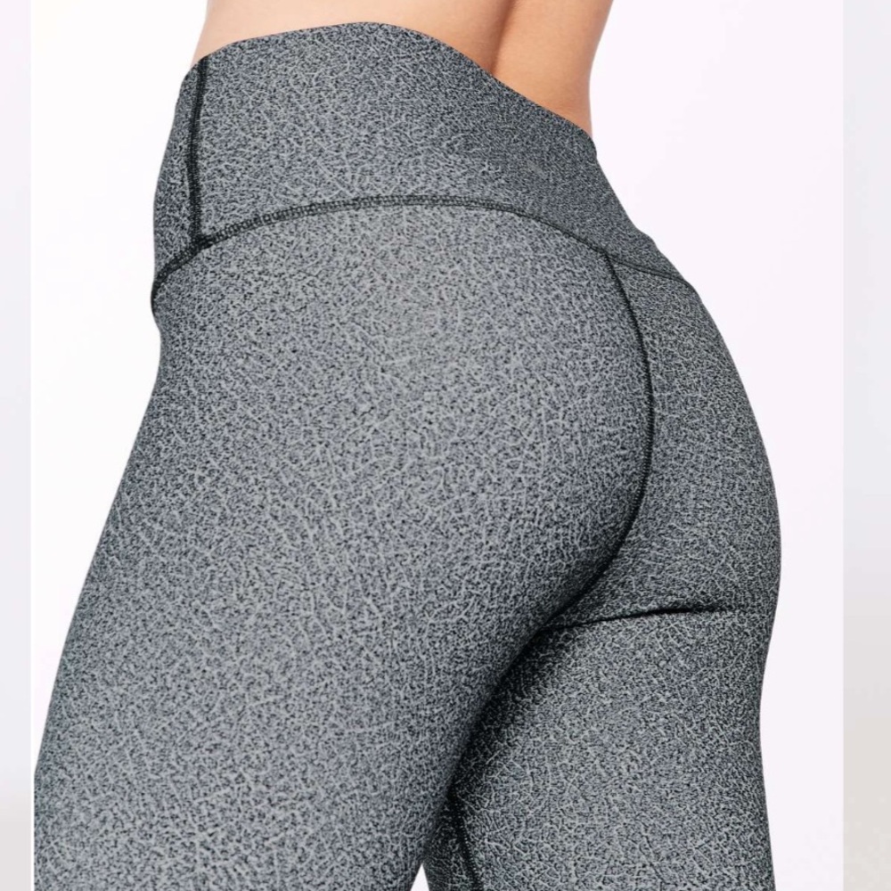 Lululemon Wunder Under Crop (Hi-Rise) (Full-On Luxtreme 21")